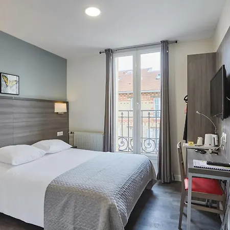 Hotel Hipotel Buttes Chaumont Belleville Paris