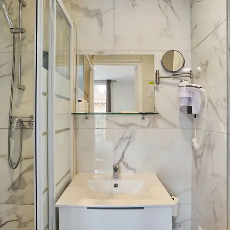 Hotel Huni Paris