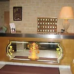 Huni Hotel 3*