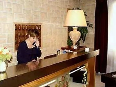 Huni מלון 3*