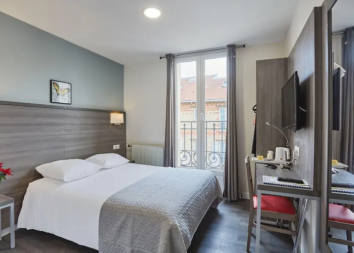 Huni Hotel 3*
